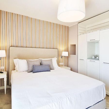 Bb Camere Nel Centro Di Porto Azzurro Εξωτερικό φωτογραφία